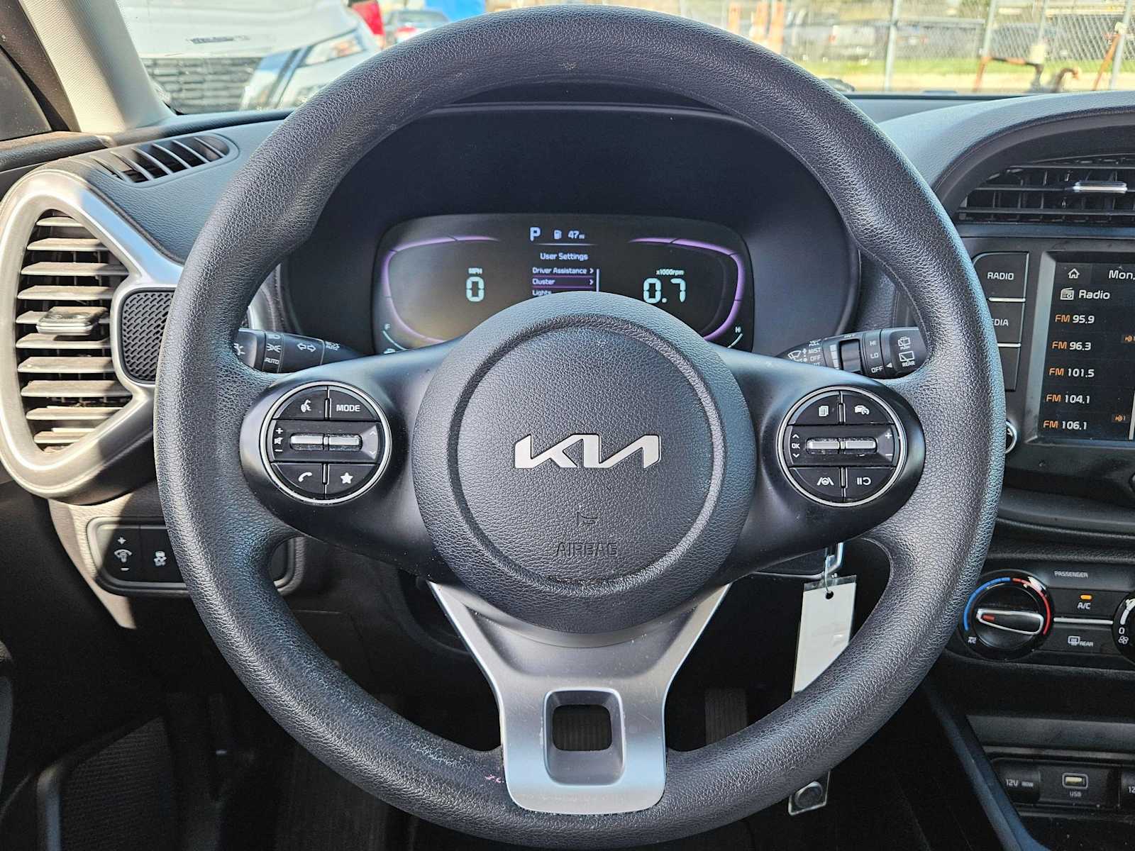 Thumbnail: 2023 Kia Soul - 23