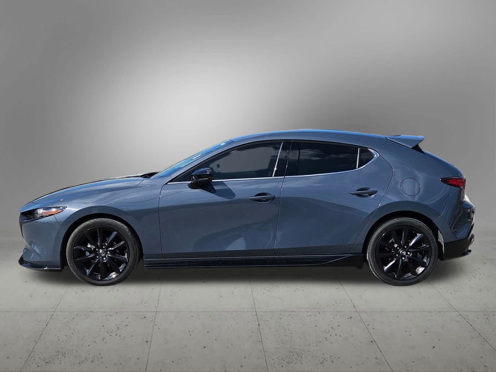 2020 Mazda Mazda3 Premium photo 2