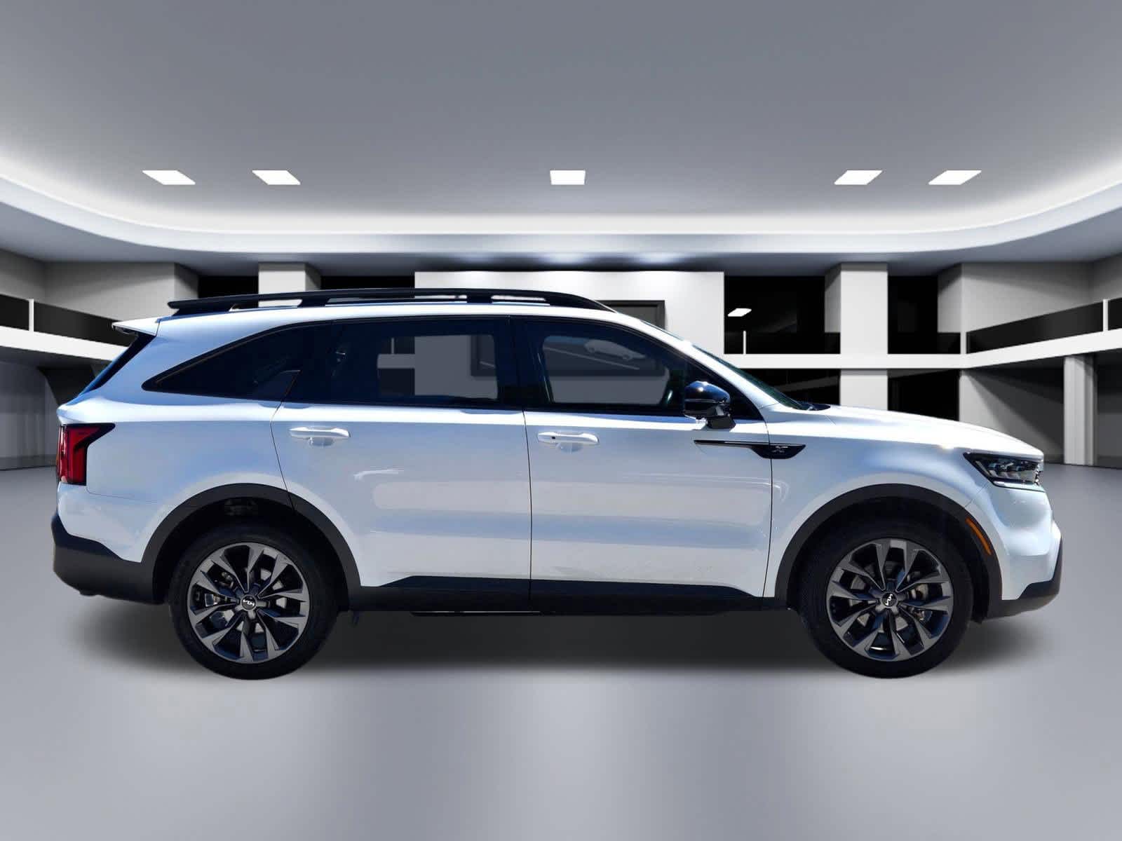 Thumbnail: 2023 Kia Sorento - 7