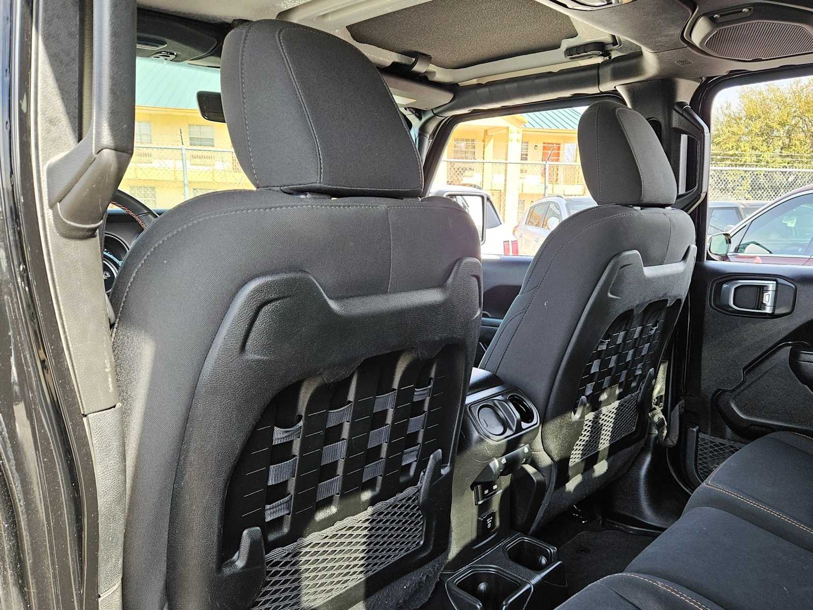 Thumbnail: 2022 Jeep Gladiator - 18