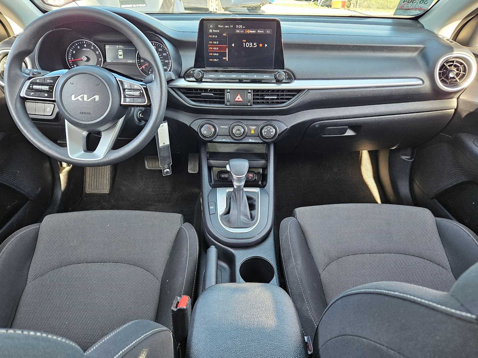 Thumbnail: 2024 Kia Forte - 14