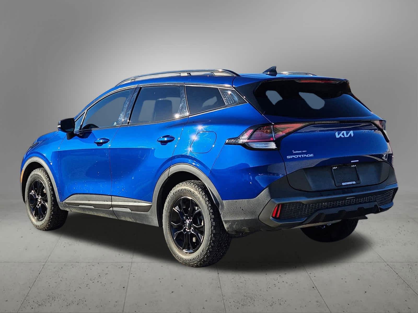 2023 Kia Sportage X-Pro photo 2