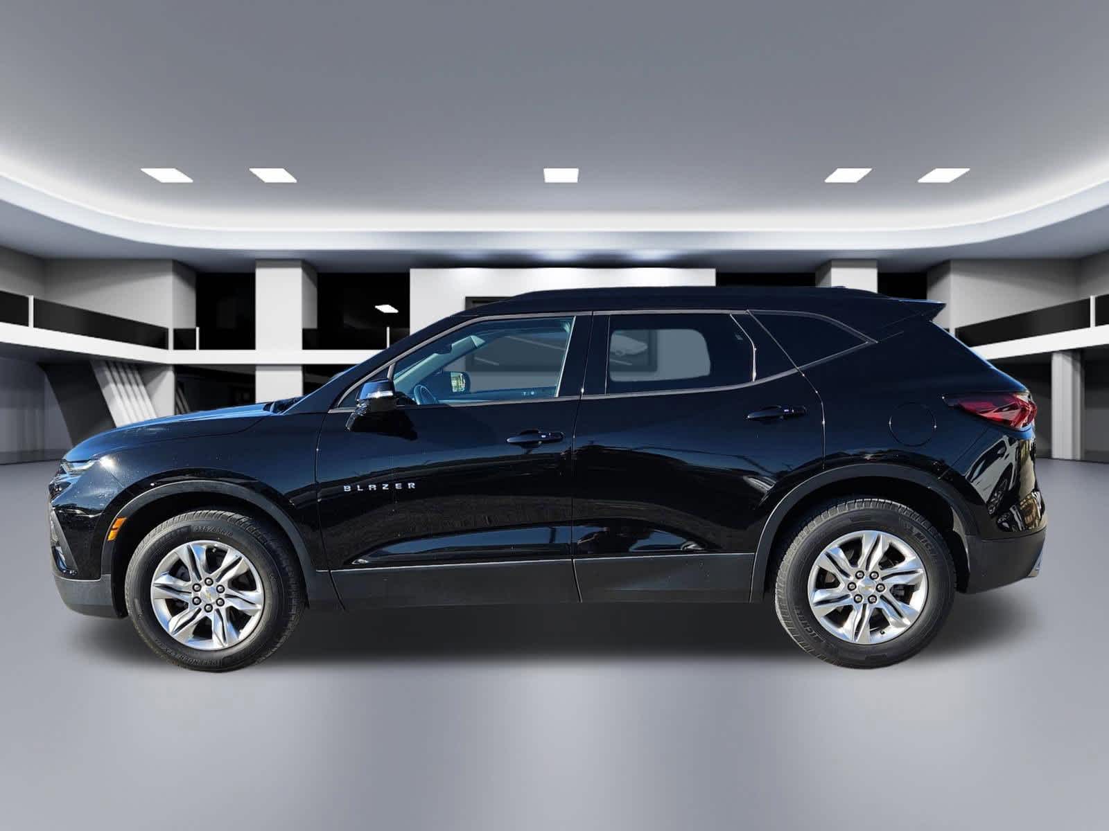 Thumbnail: 2020 Chevrolet Blazer - 3