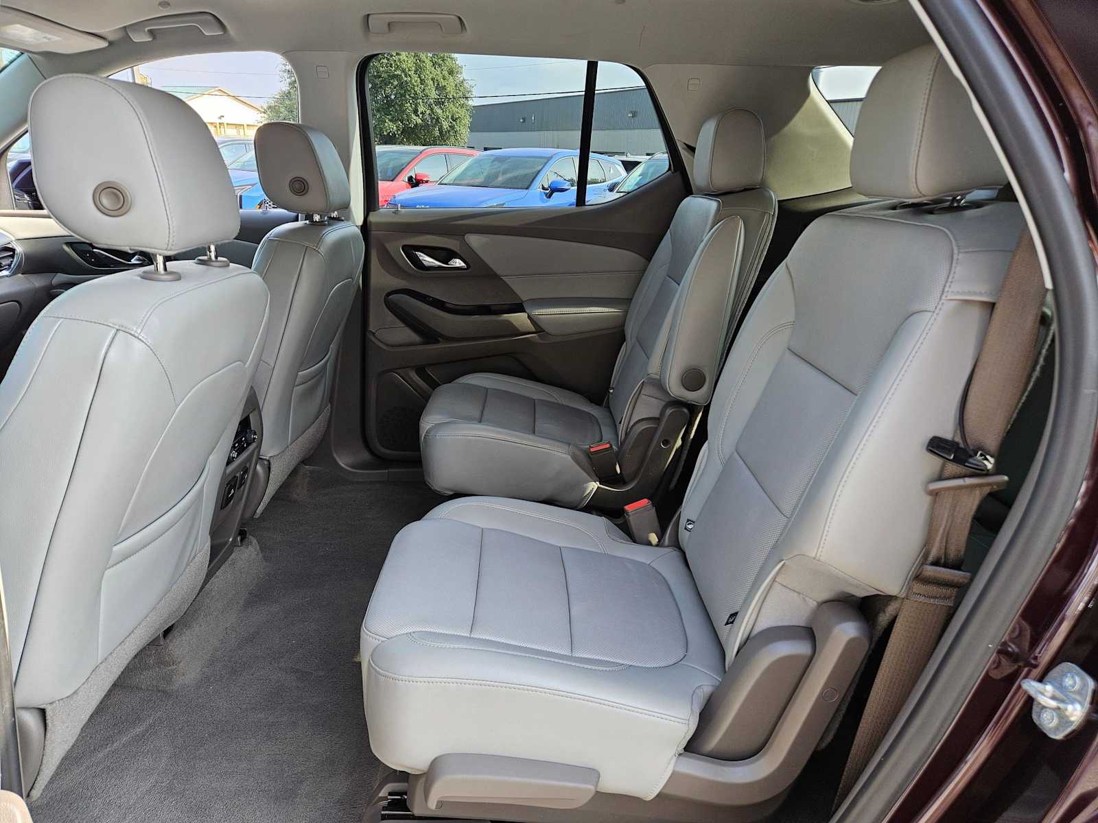 Thumbnail: 2019 Chevrolet Traverse - 19