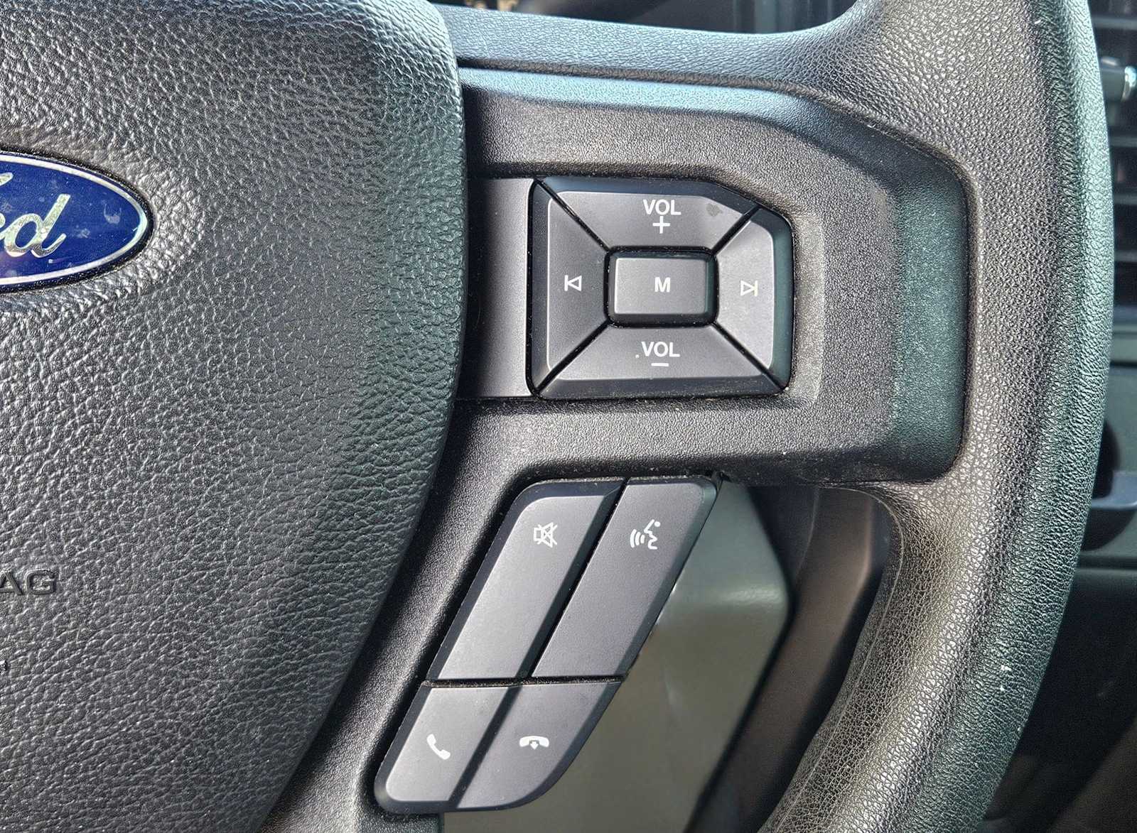 Thumbnail: 2016 Ford F-150 - 17