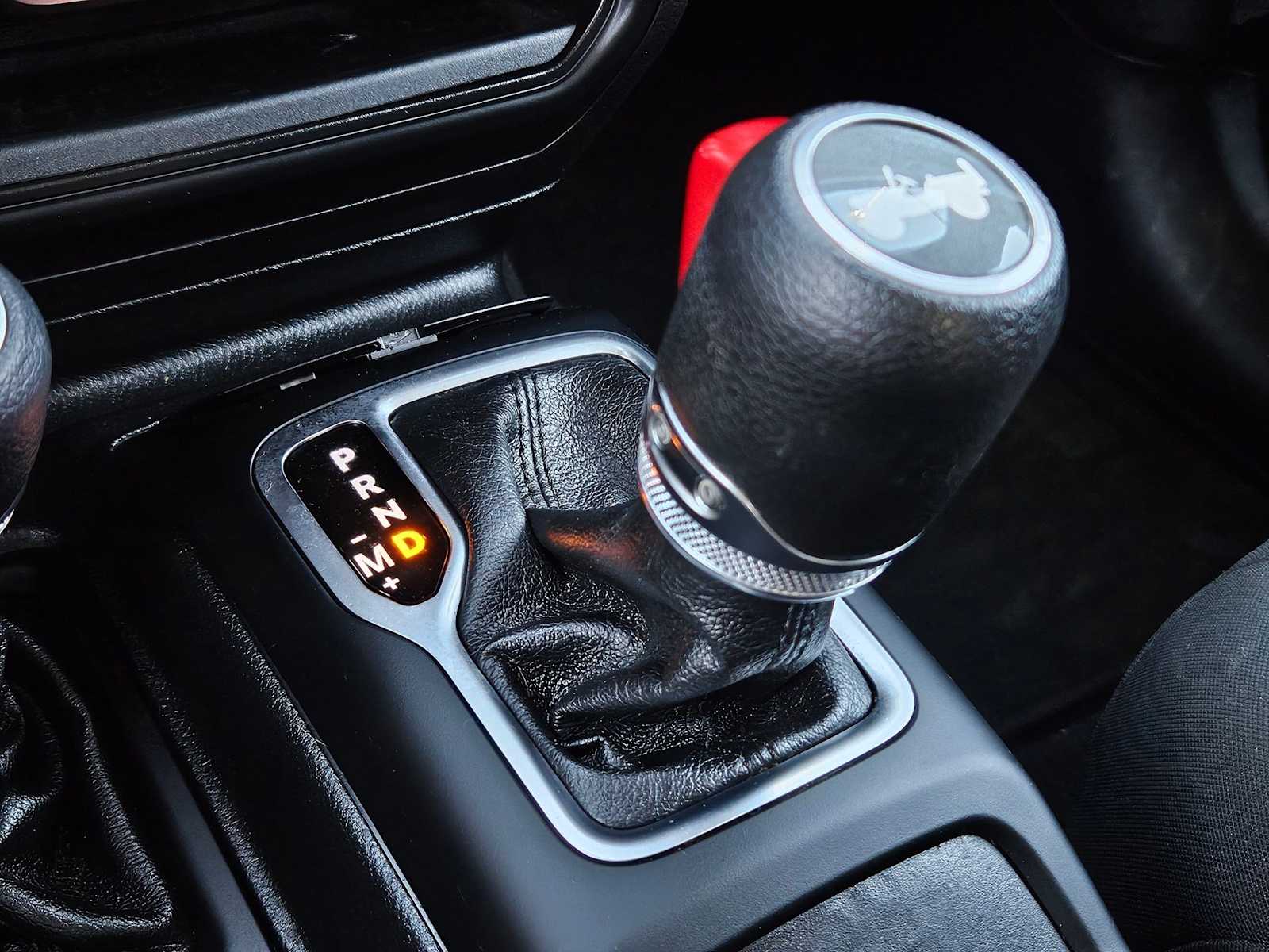 Thumbnail: 2021 Jeep Wrangler - 31