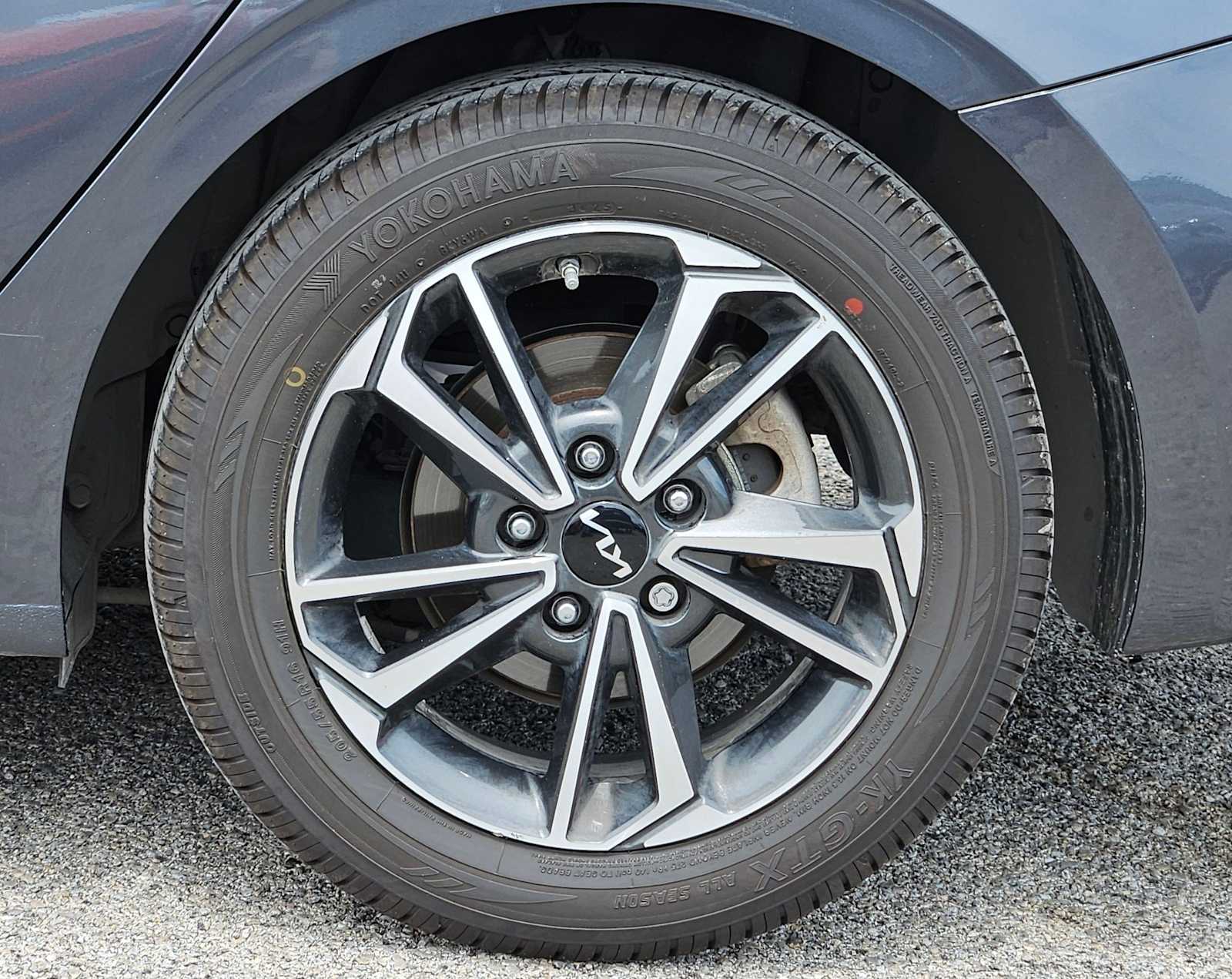 Thumbnail: 2024 Kia Forte - 14