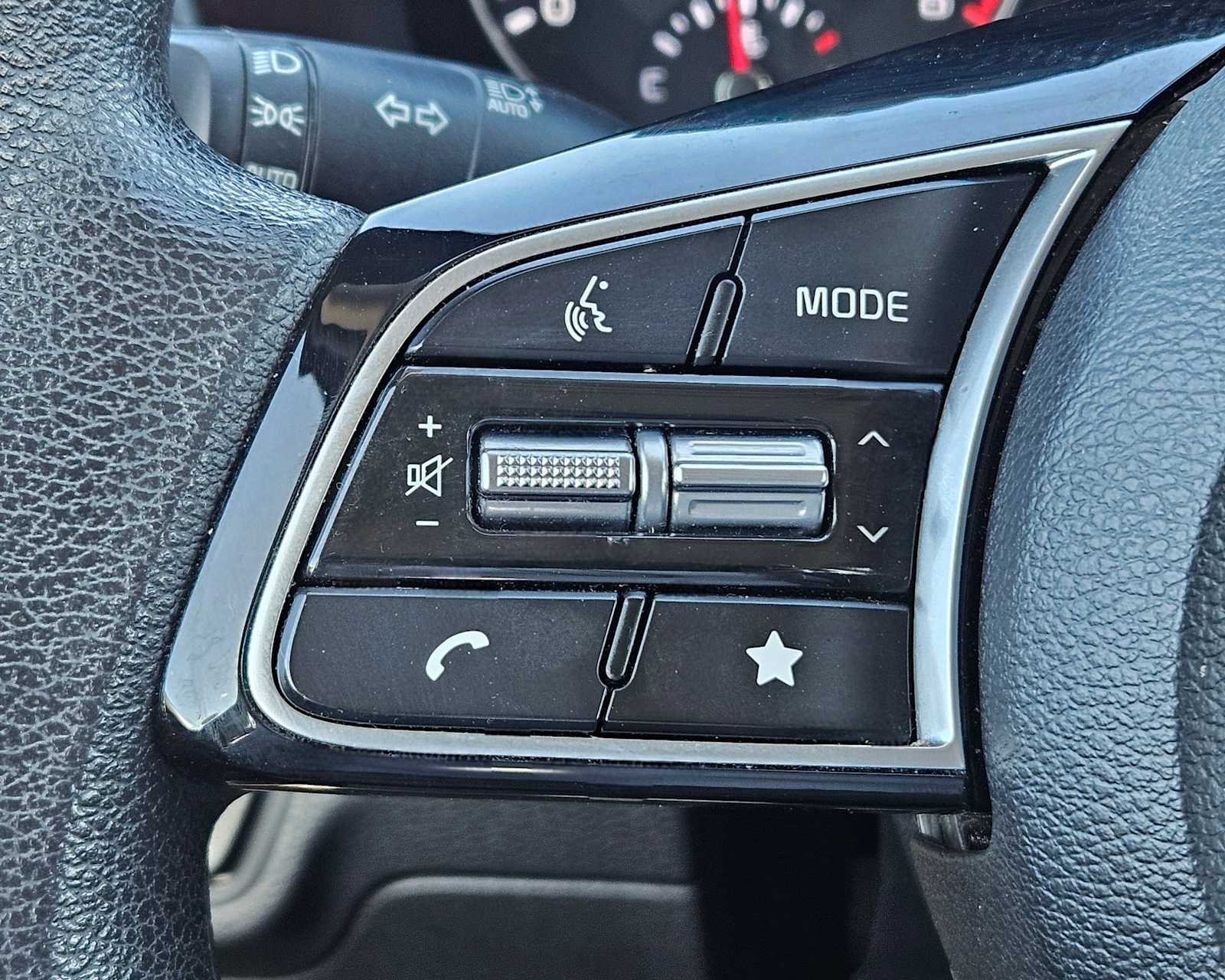 Thumbnail: 2024 Kia Forte - 19