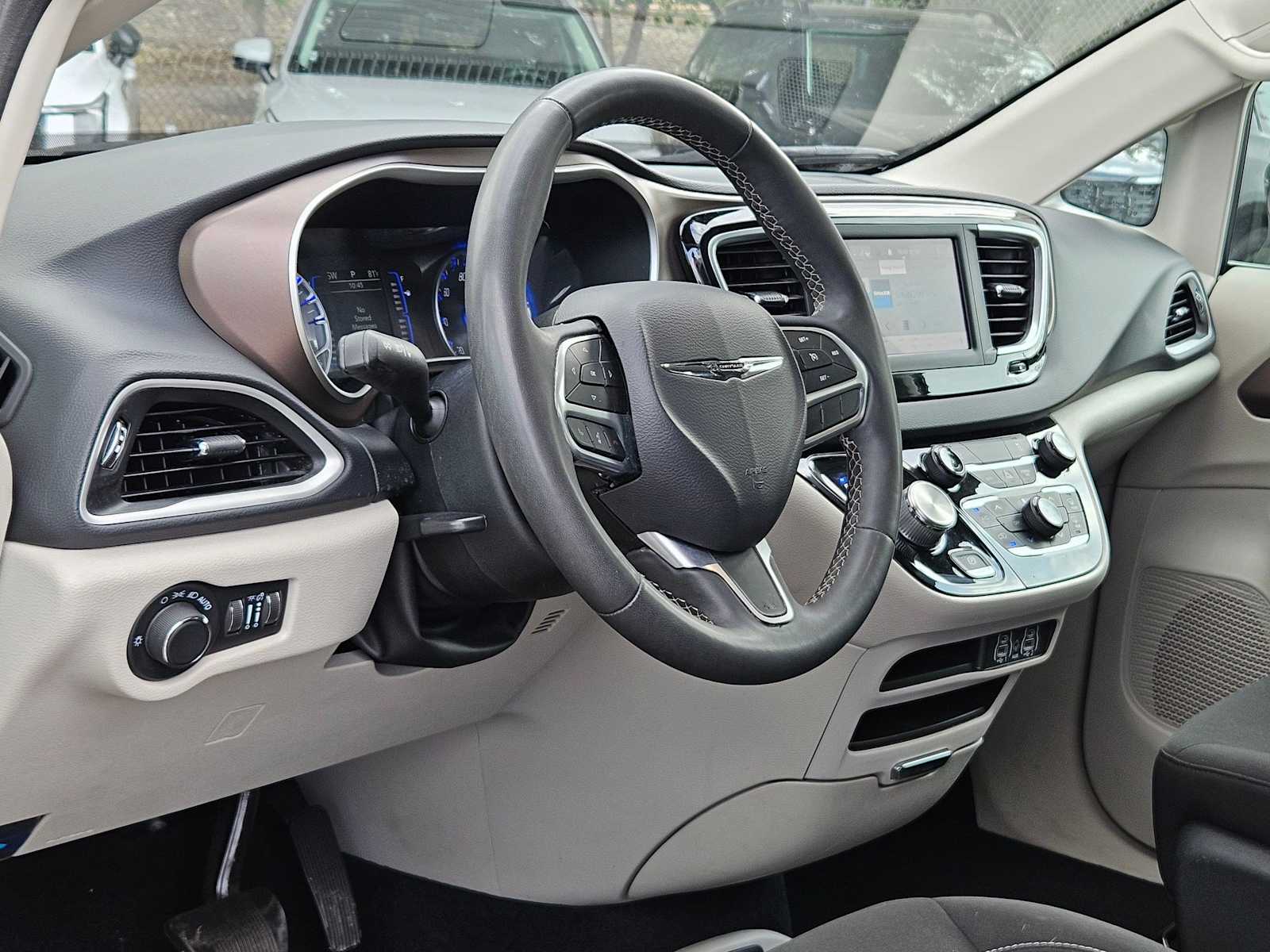 Thumbnail: 2023 Chrysler Voyager - 2