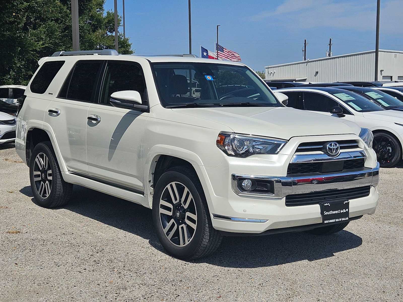Thumbnail: 2020 Toyota 4Runner - 7