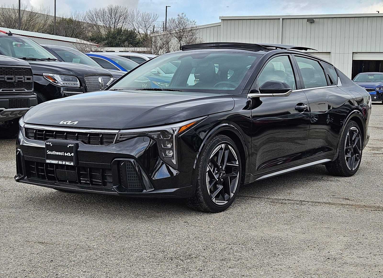 Thumbnail: 2025 Kia K4 - 10