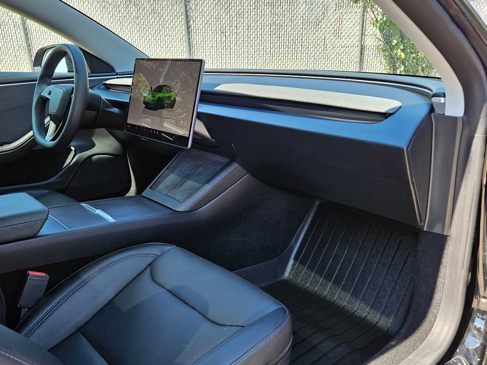 Thumbnail: 2025 Tesla Model 3 - 24