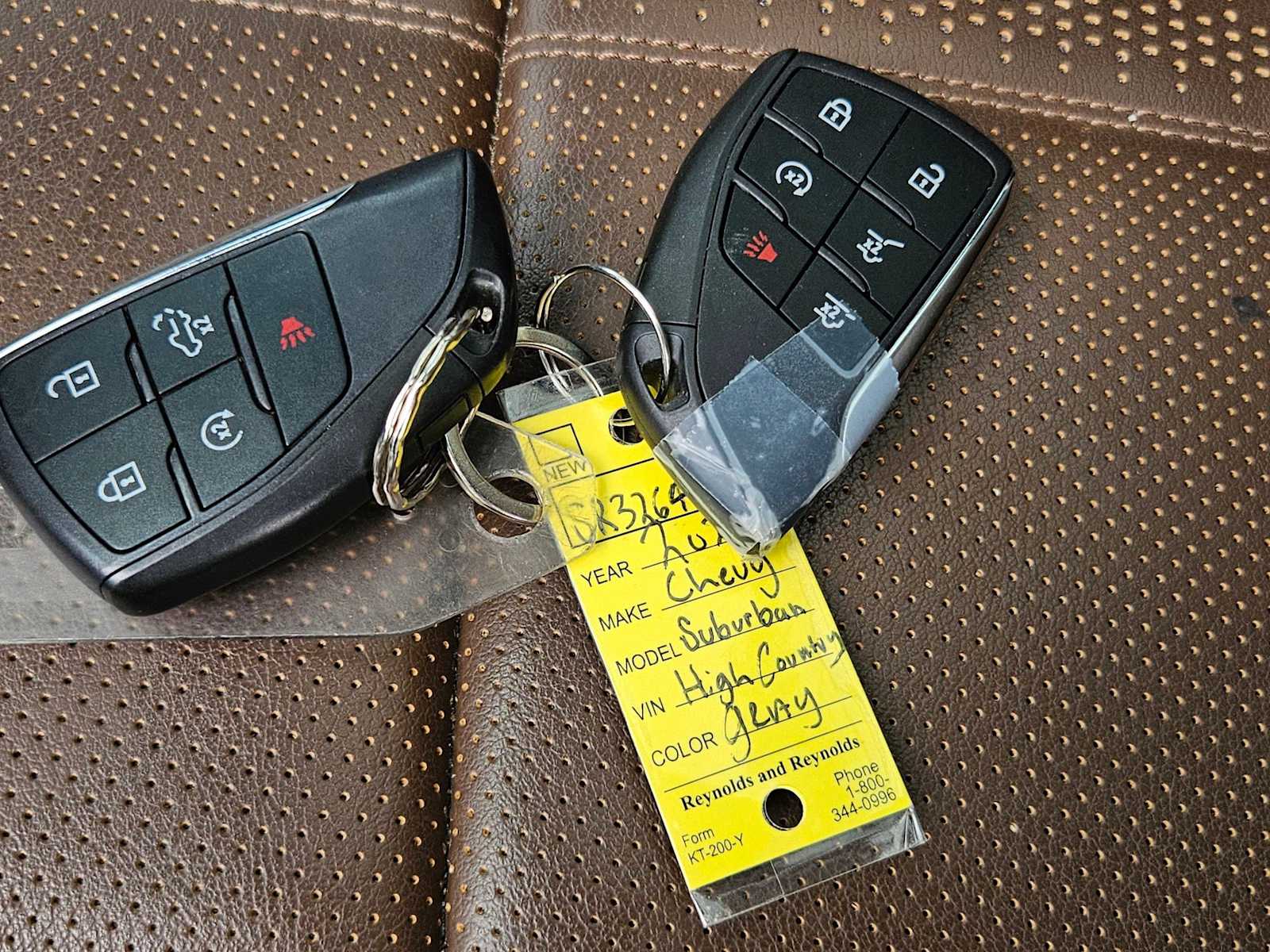 Thumbnail: 2025 Chevrolet Suburban - 21