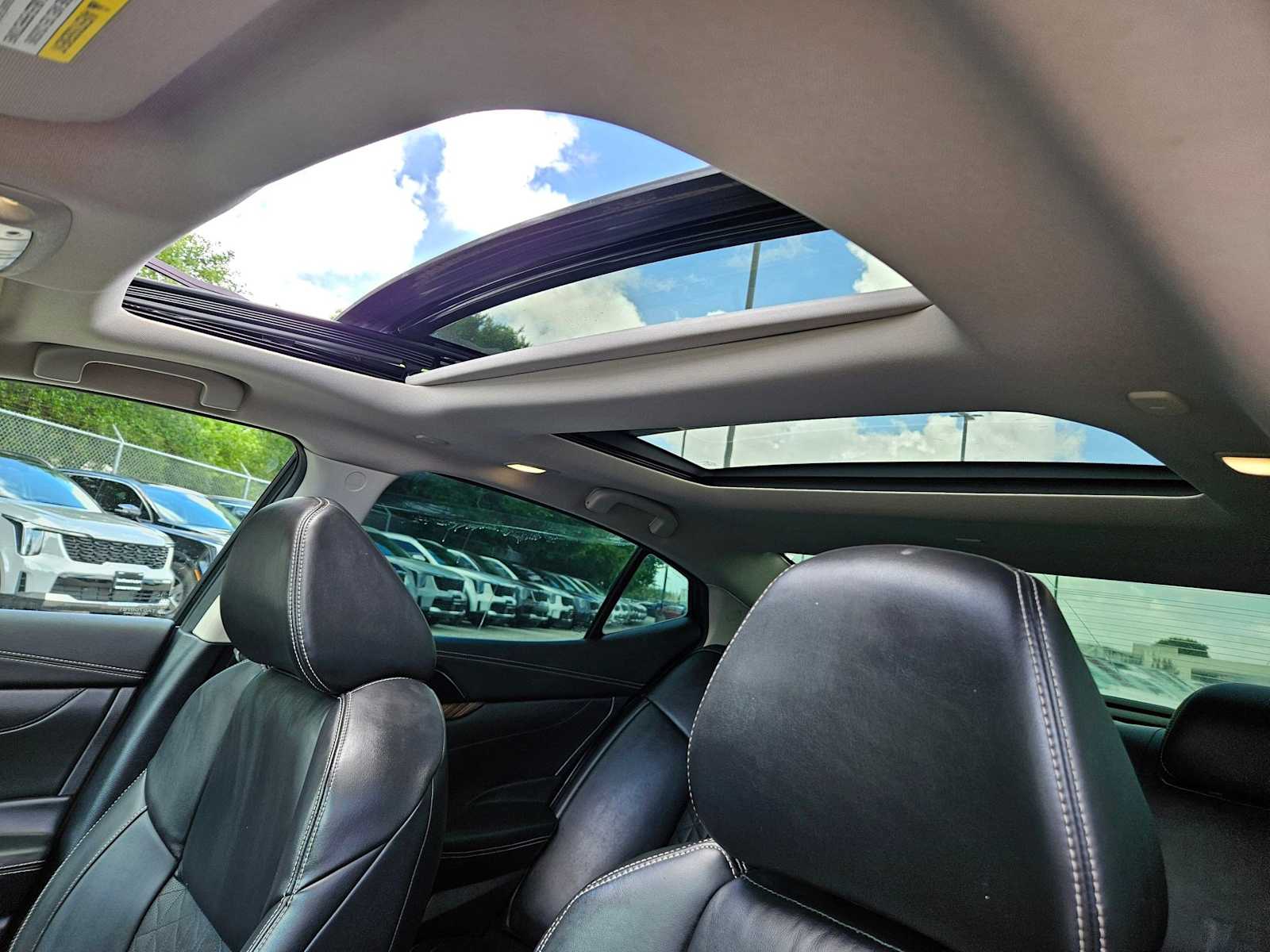 Thumbnail: 2017 Nissan Maxima - 17