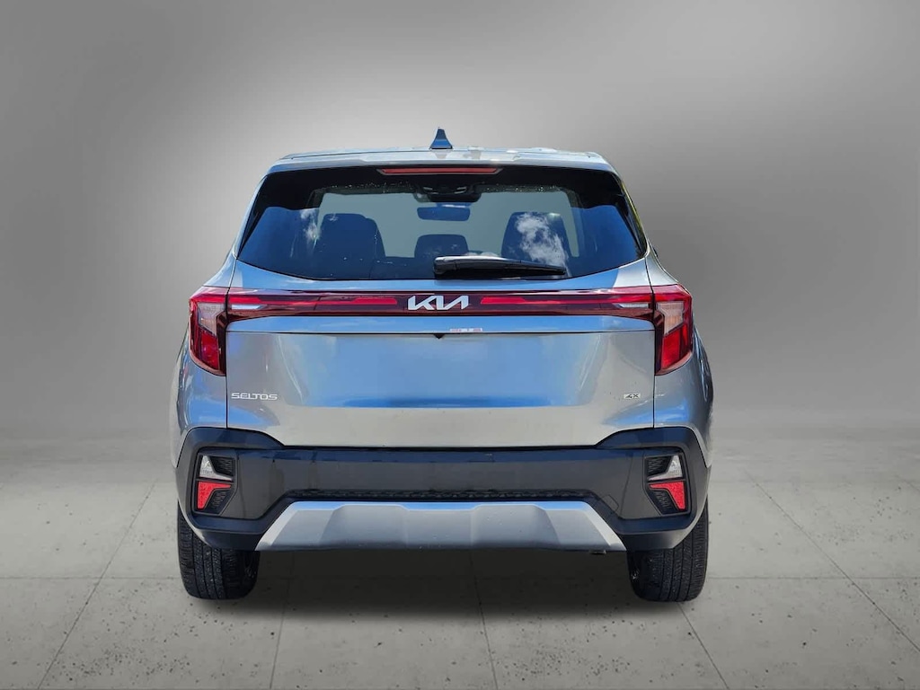 Certified 2024 Kia Seltos LX SUV