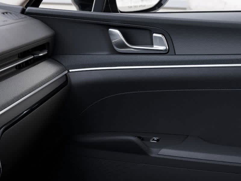 Thumbnail: 2026 Kia K5 - 25