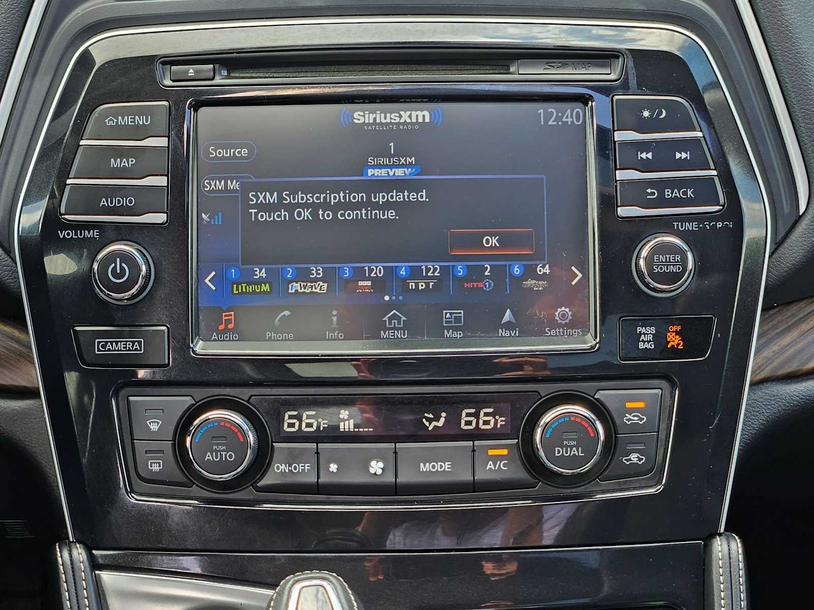 Thumbnail: 2017 Nissan Maxima - 26