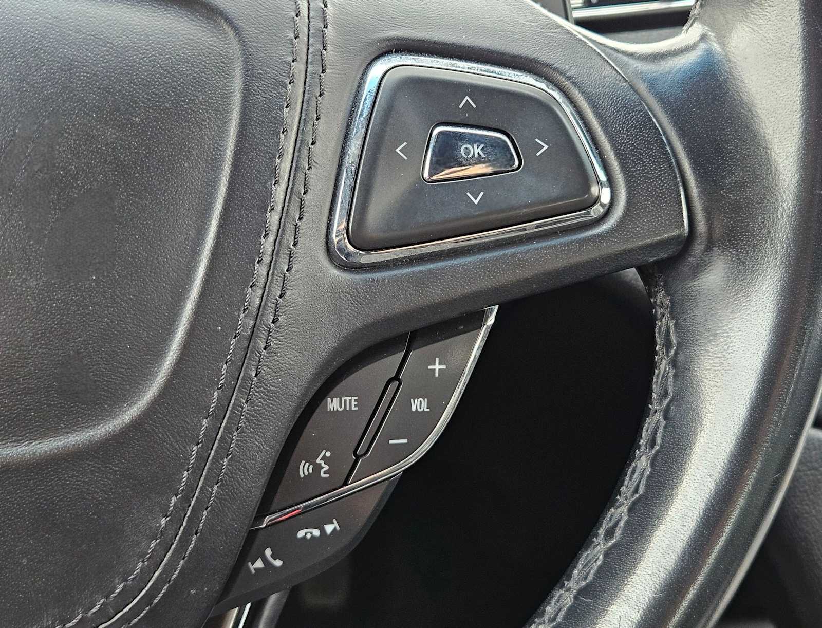 Thumbnail: 2019 Lincoln MKZ - 23