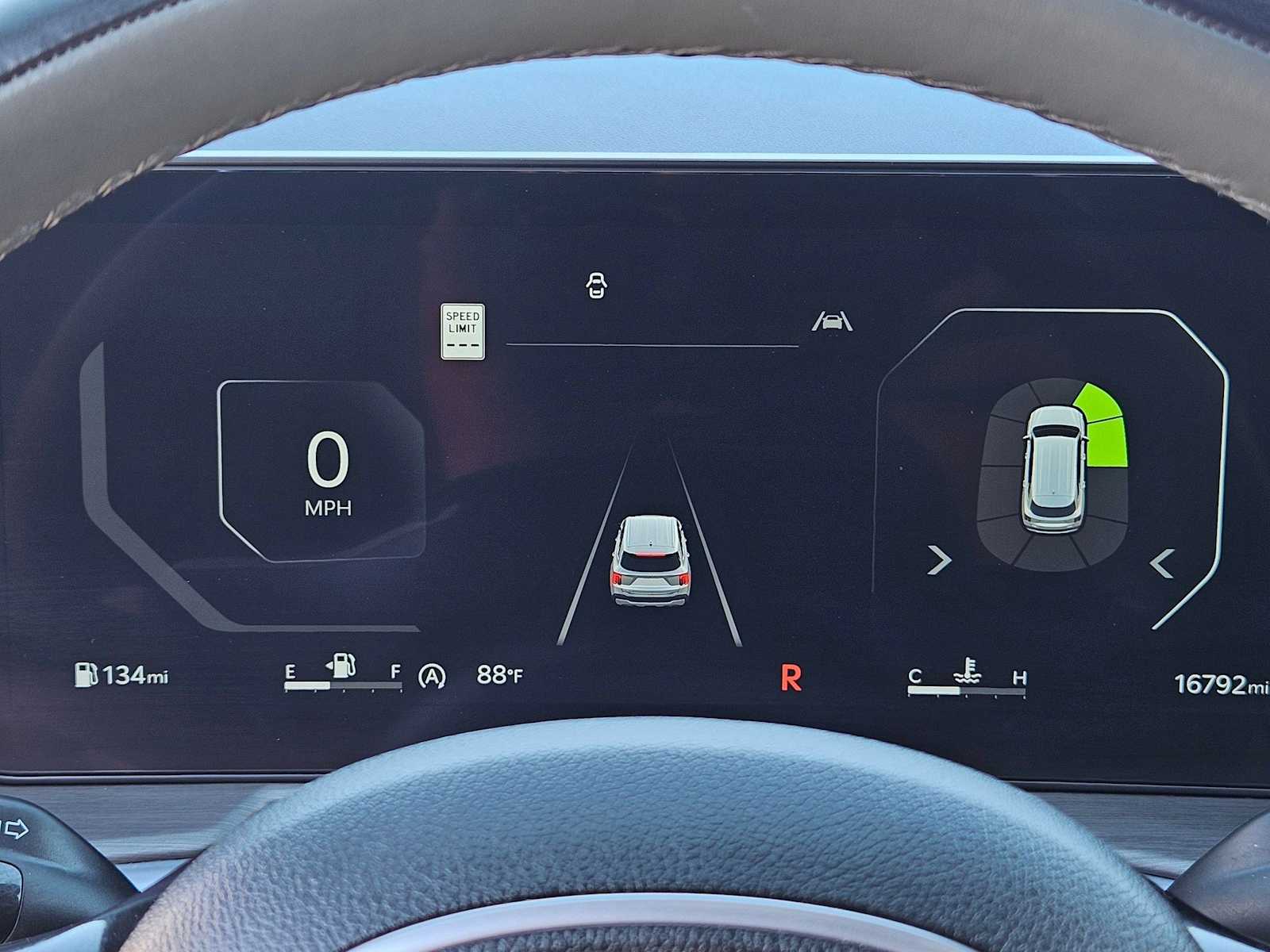 Thumbnail: 2024 Kia Sorento - 36