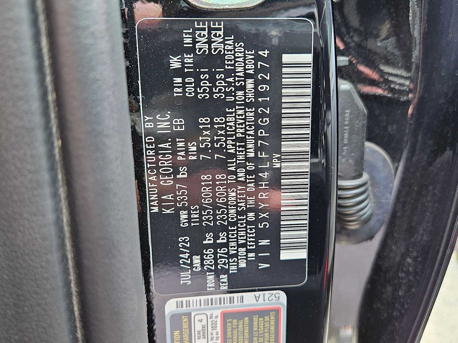 Thumbnail: 2023 Kia Sorento - 36