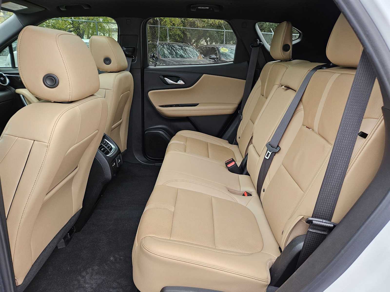 Thumbnail: 2020 Chevrolet Blazer - 19