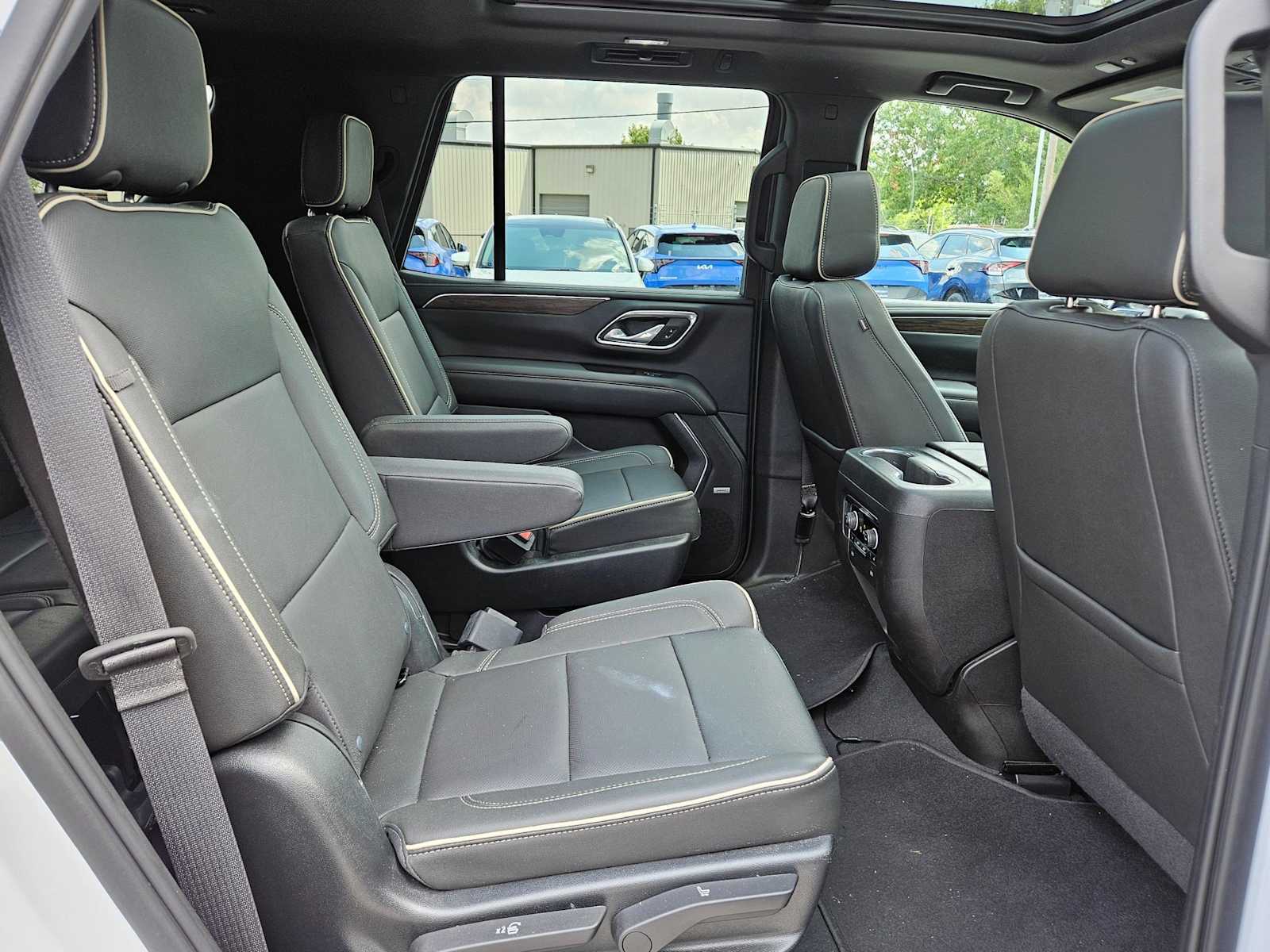 Thumbnail: 2023 Chevrolet Tahoe - 20