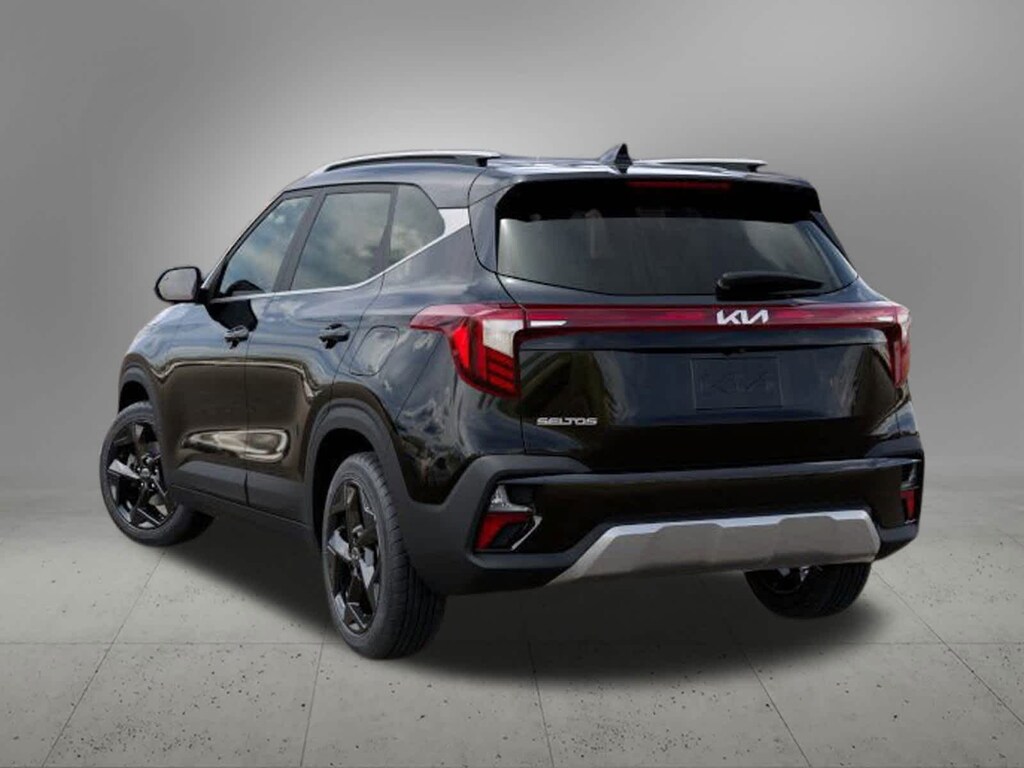 New 2026 Kia Seltos EX SUV