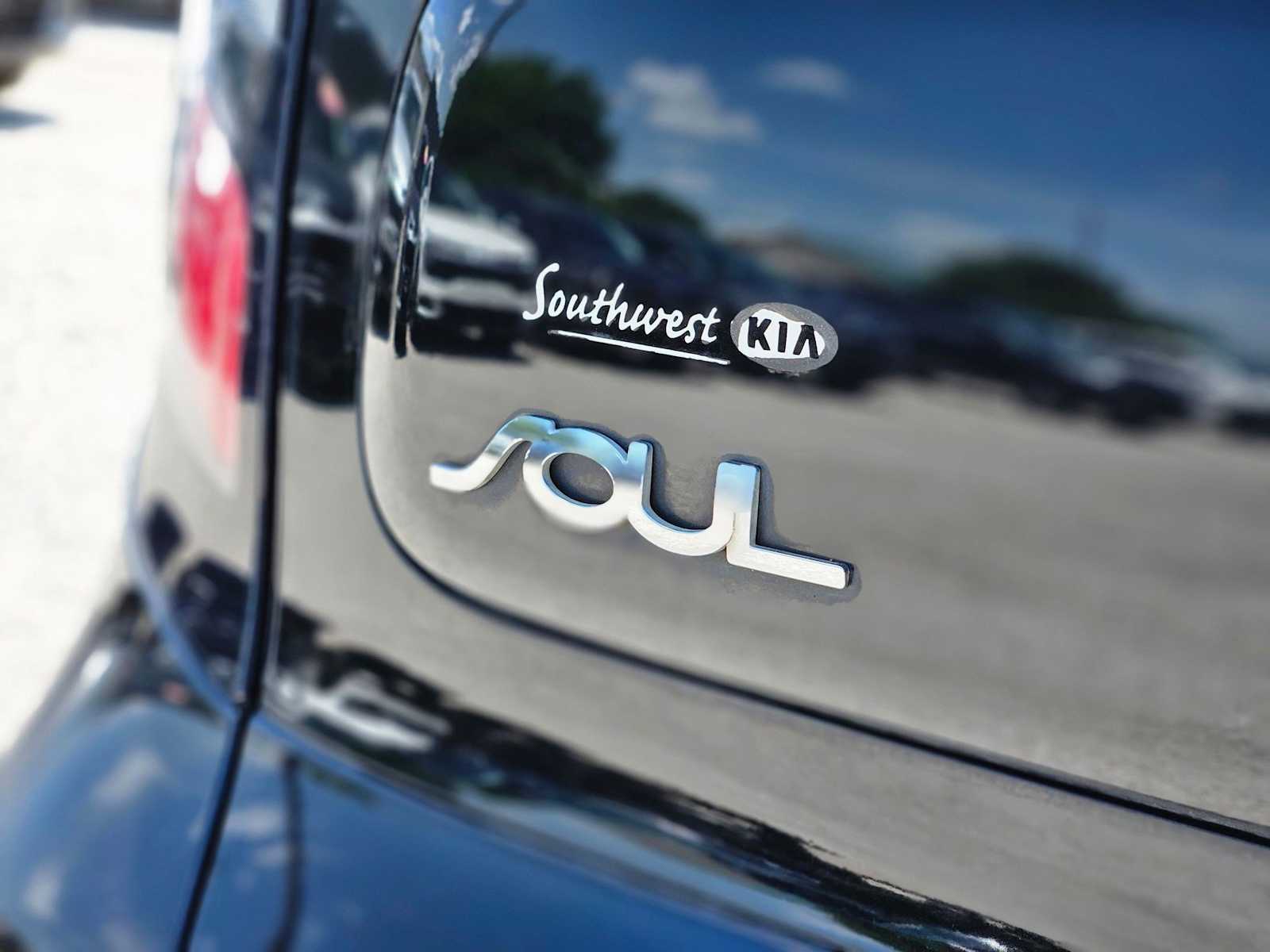 Thumbnail: 2014 Kia Soul - 11