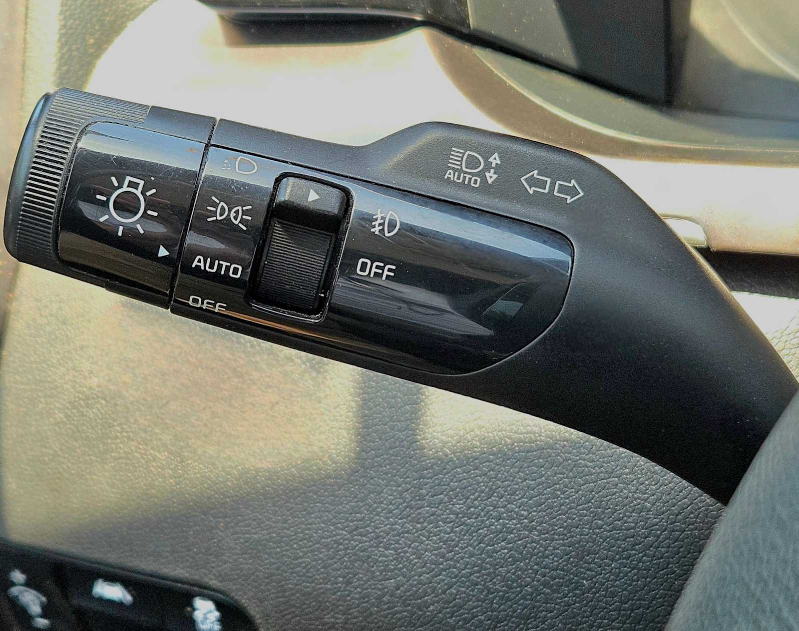 Thumbnail: 2022 Kia Sorento - 13