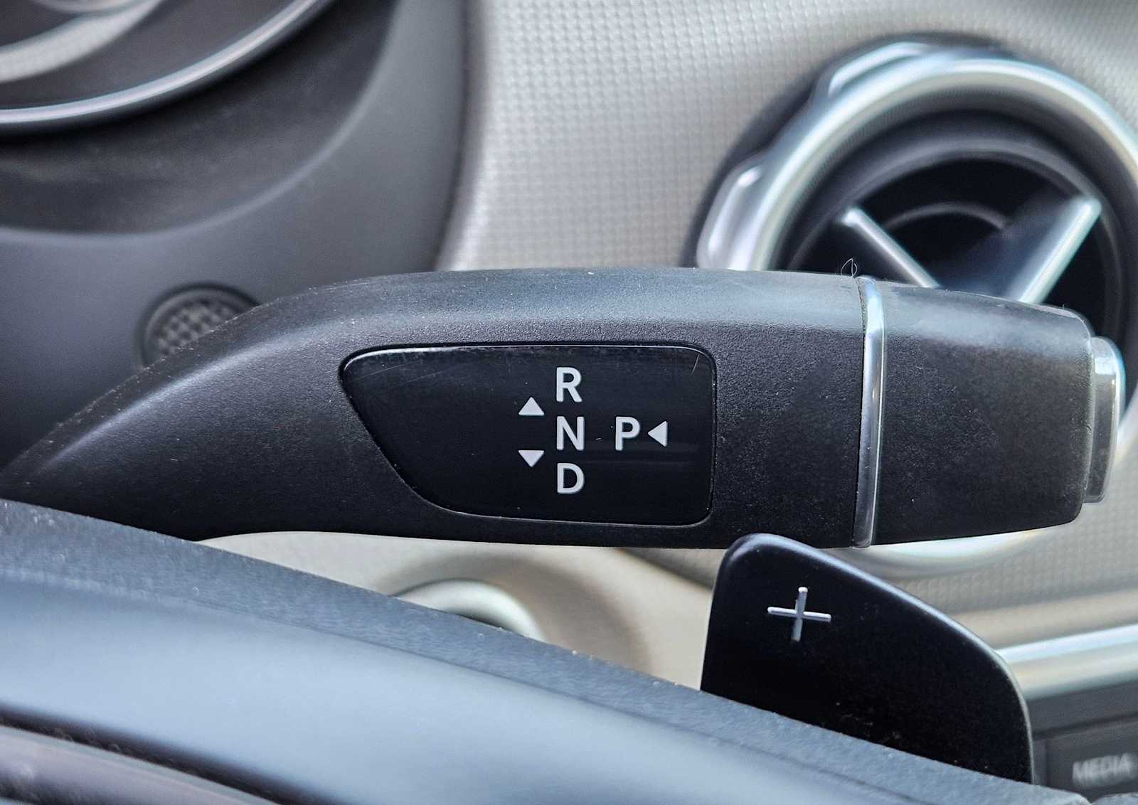 Thumbnail: 2018 Mercedes-Benz GLA - 20