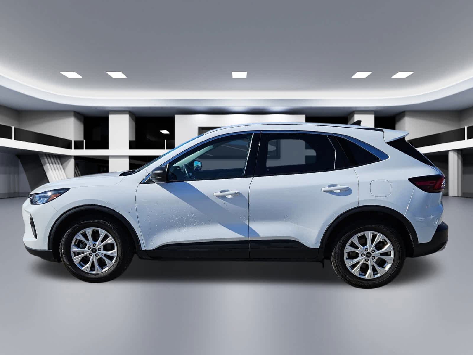 Thumbnail: 2024 Ford Escape - 3