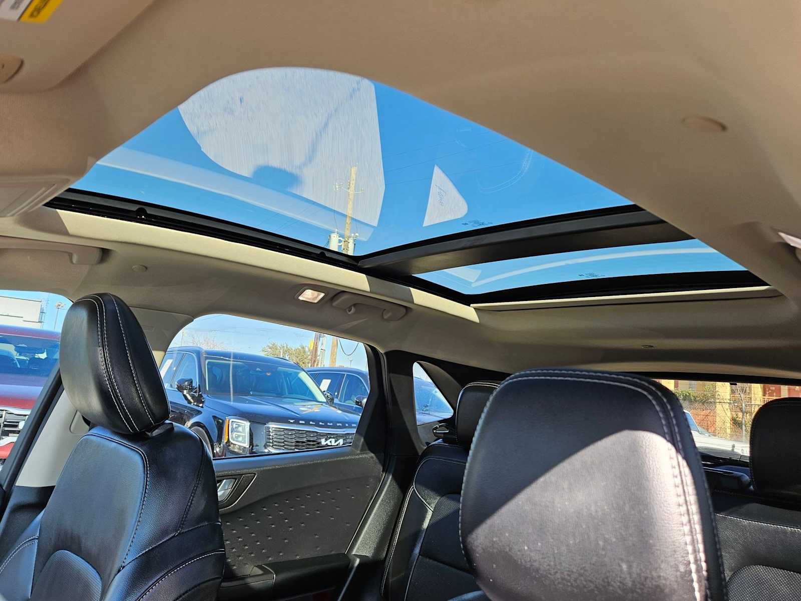 Thumbnail: 2020 Ford Escape - 17