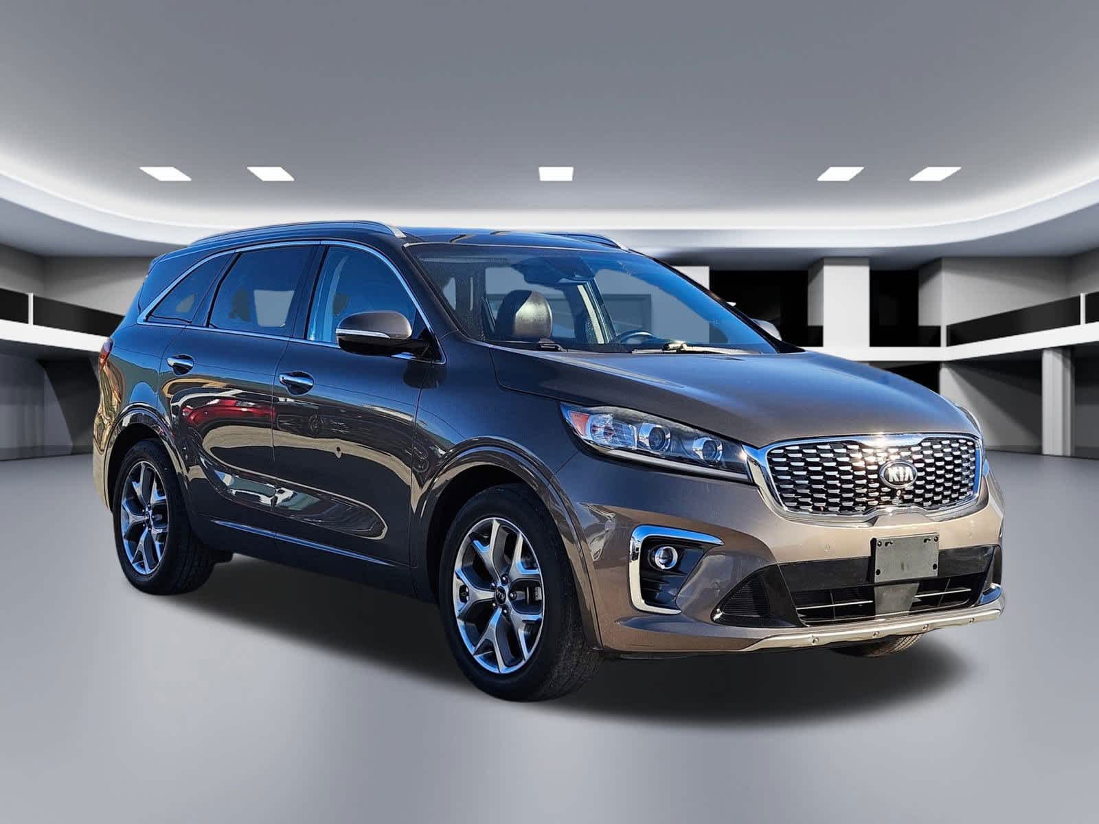 Thumbnail: 2020 Kia Sorento - 7