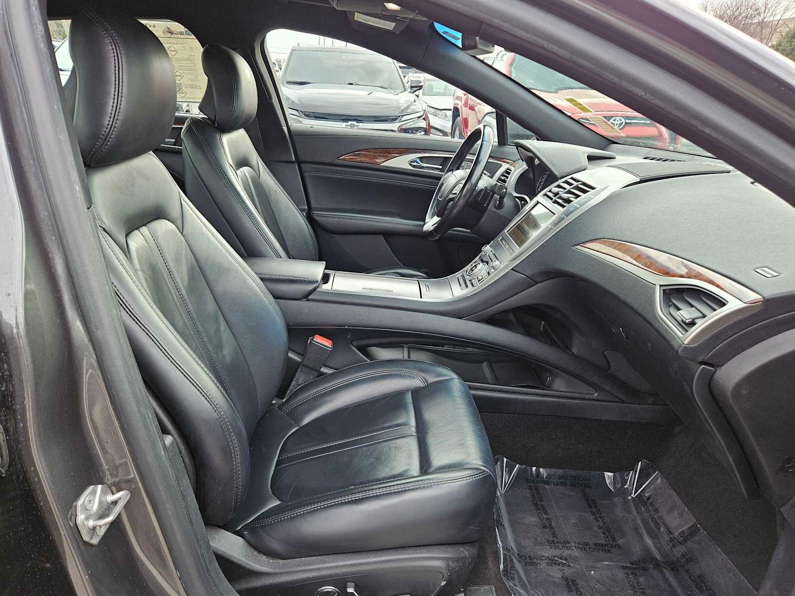 Thumbnail: 2019 Lincoln MKZ - 21