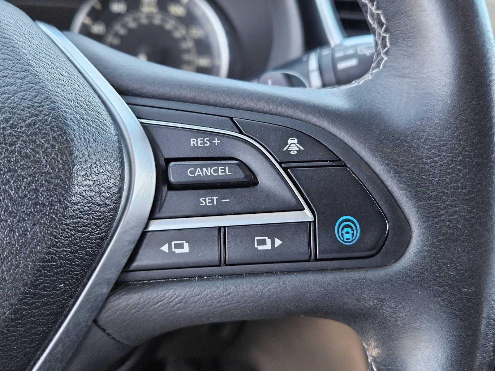 Thumbnail: 2023 INFINITI QX55 - 21