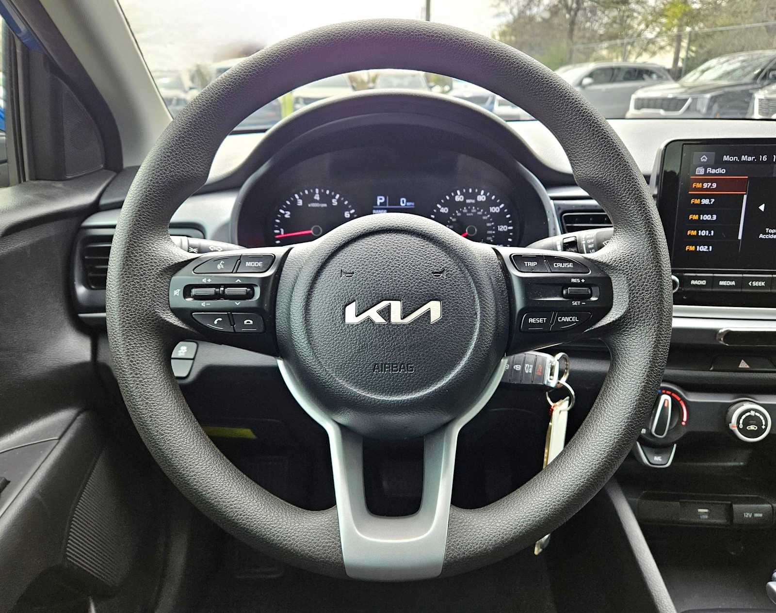 Thumbnail: 2023 Kia Rio - 17