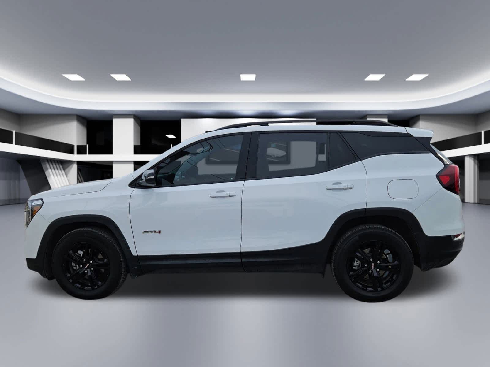 Thumbnail: 2022 GMC Terrain - 3