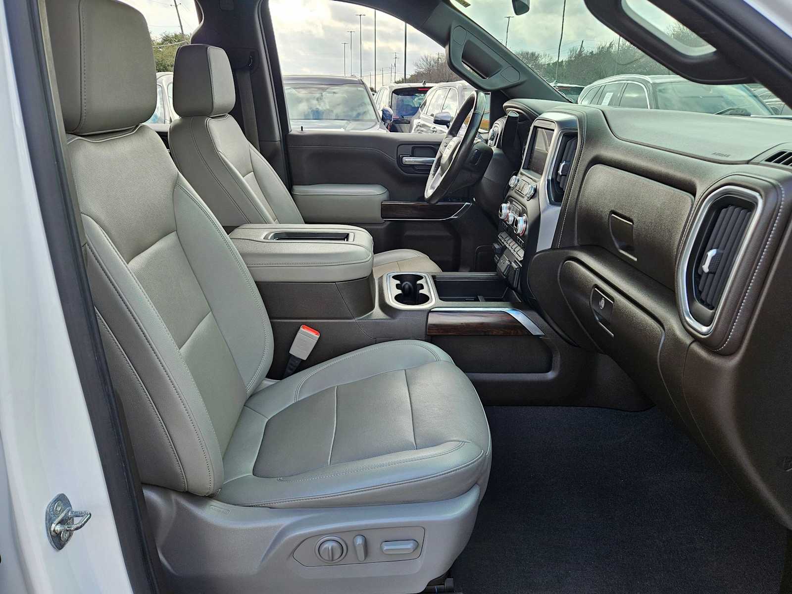 Thumbnail: 2021 GMC Sierra 1500 - 21