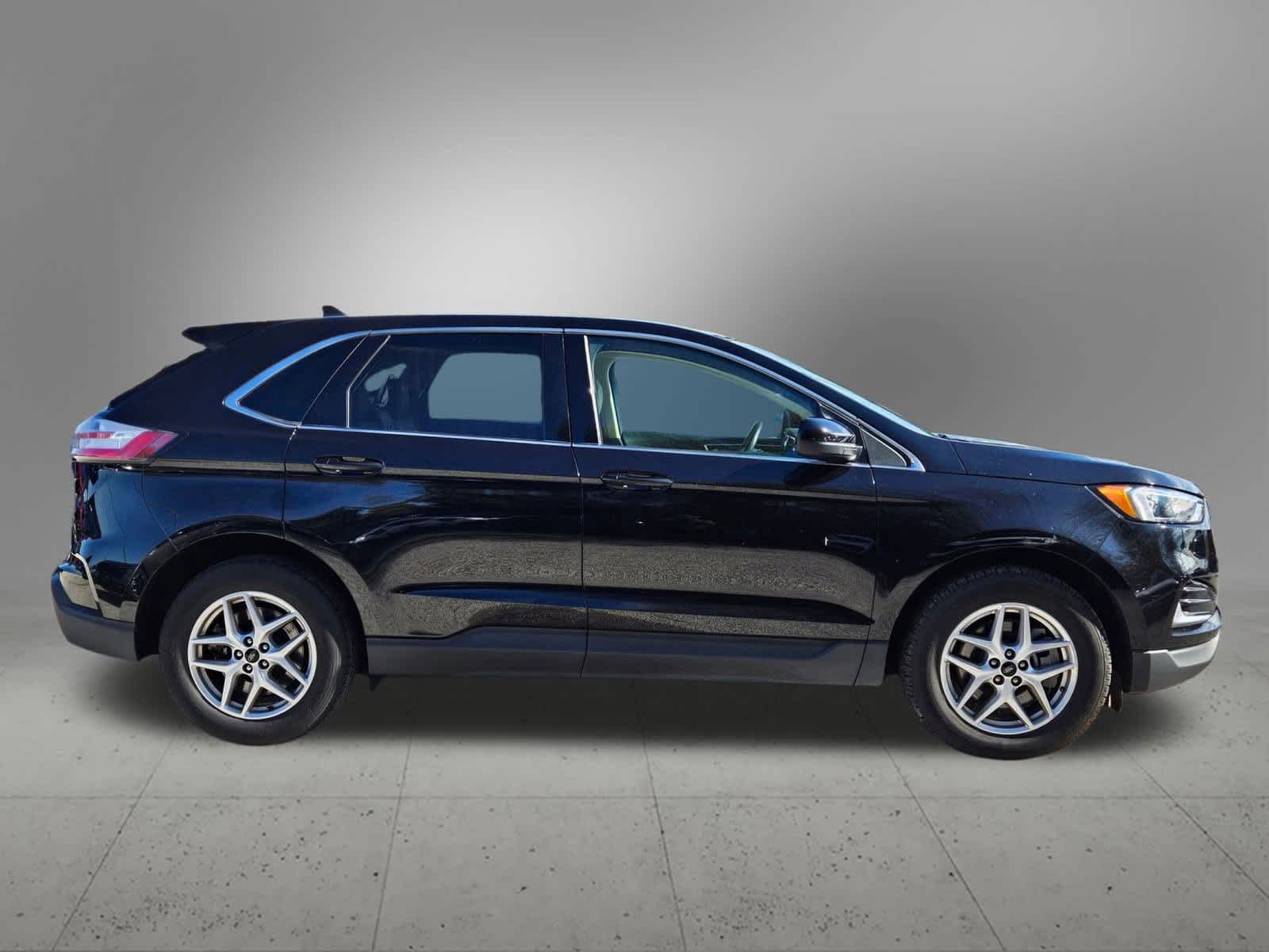 Thumbnail: 2024 Ford Edge - 7