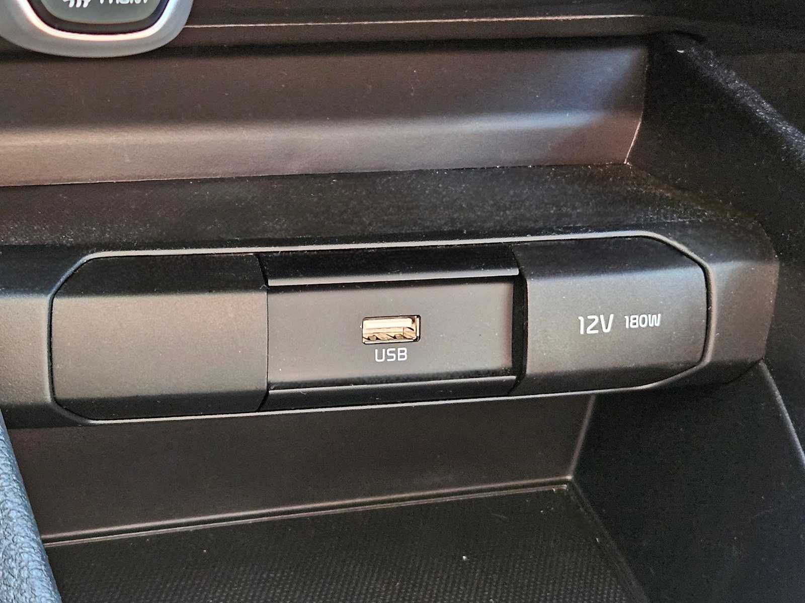 Thumbnail: 2023 Kia Rio - 31