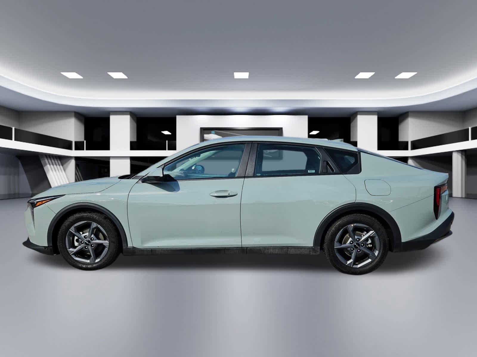 Thumbnail: 2025 Kia K4 - 3