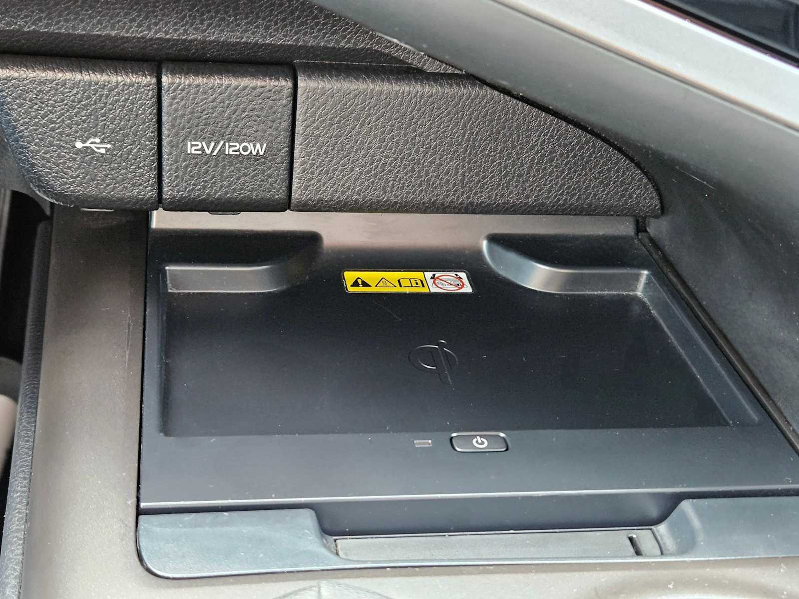 Thumbnail: 2022 Toyota Camry - 33