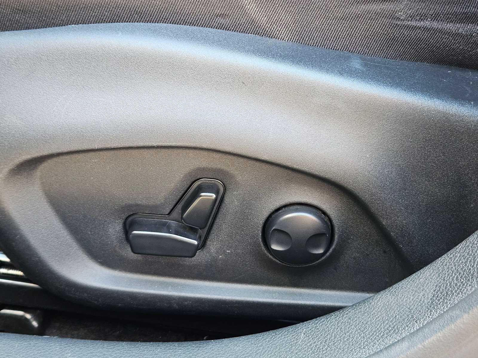 Thumbnail: 2024 Jeep Compass - 18