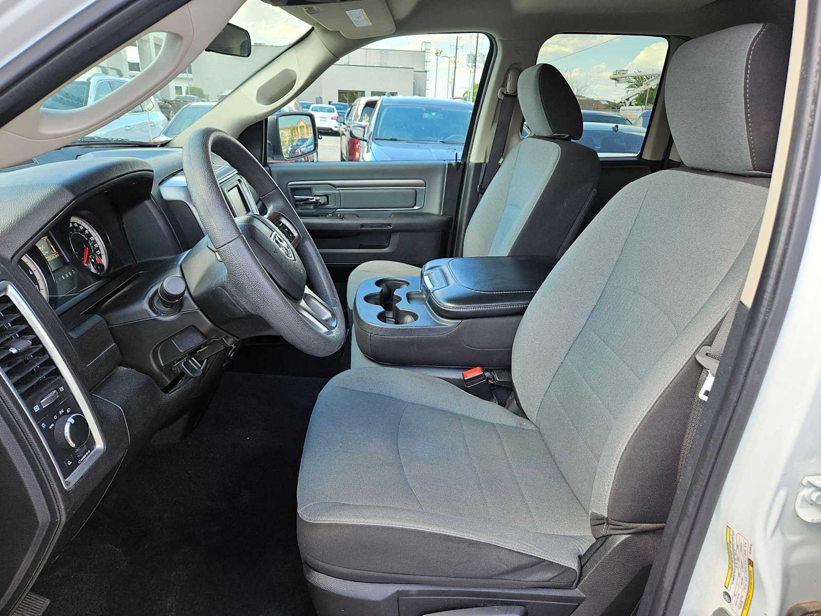 Thumbnail: 2024 RAM 1500 Classic - 15