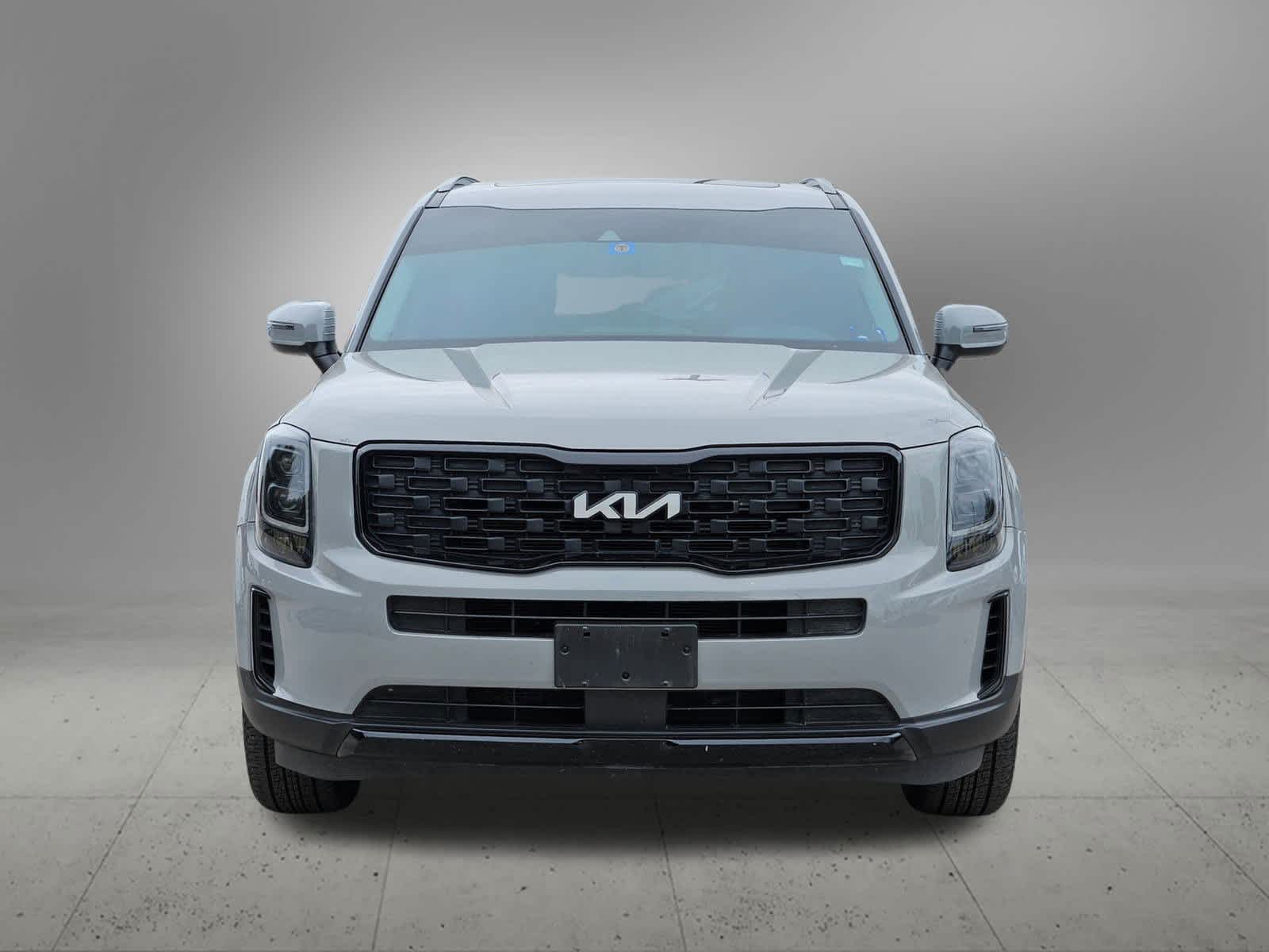 Thumbnail: 2022 Kia Telluride - 9
