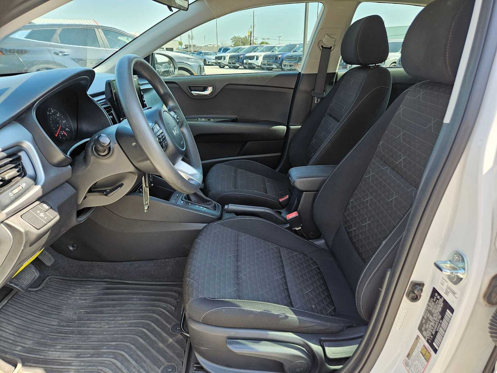 Thumbnail: 2023 Kia Rio - 14