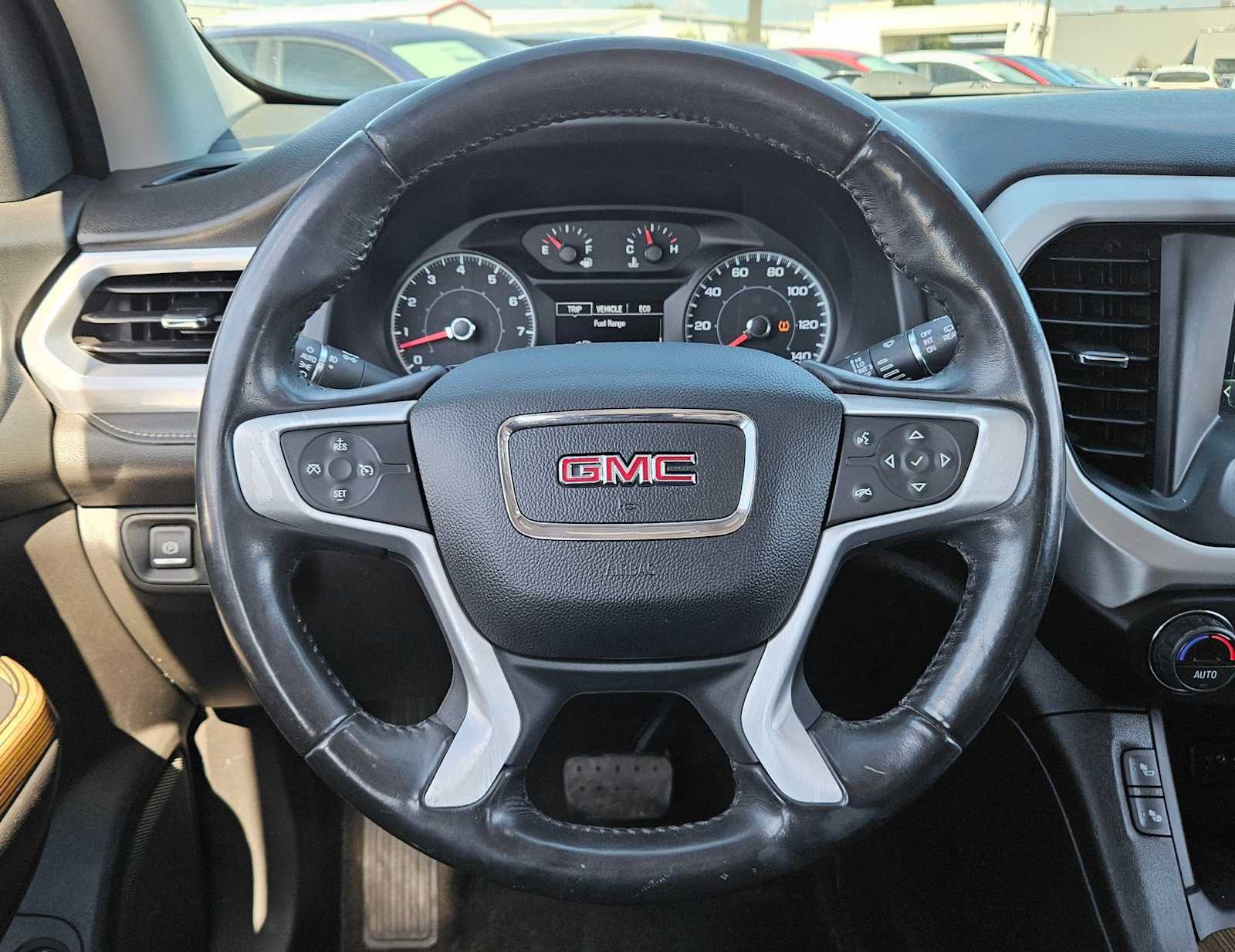 Thumbnail: 2018 GMC Acadia - 21
