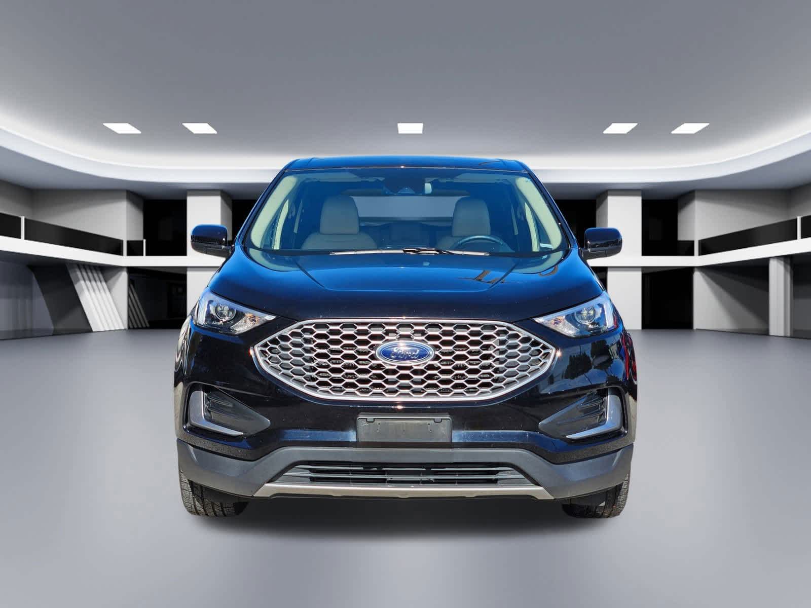 Thumbnail: 2024 Ford Edge - 9