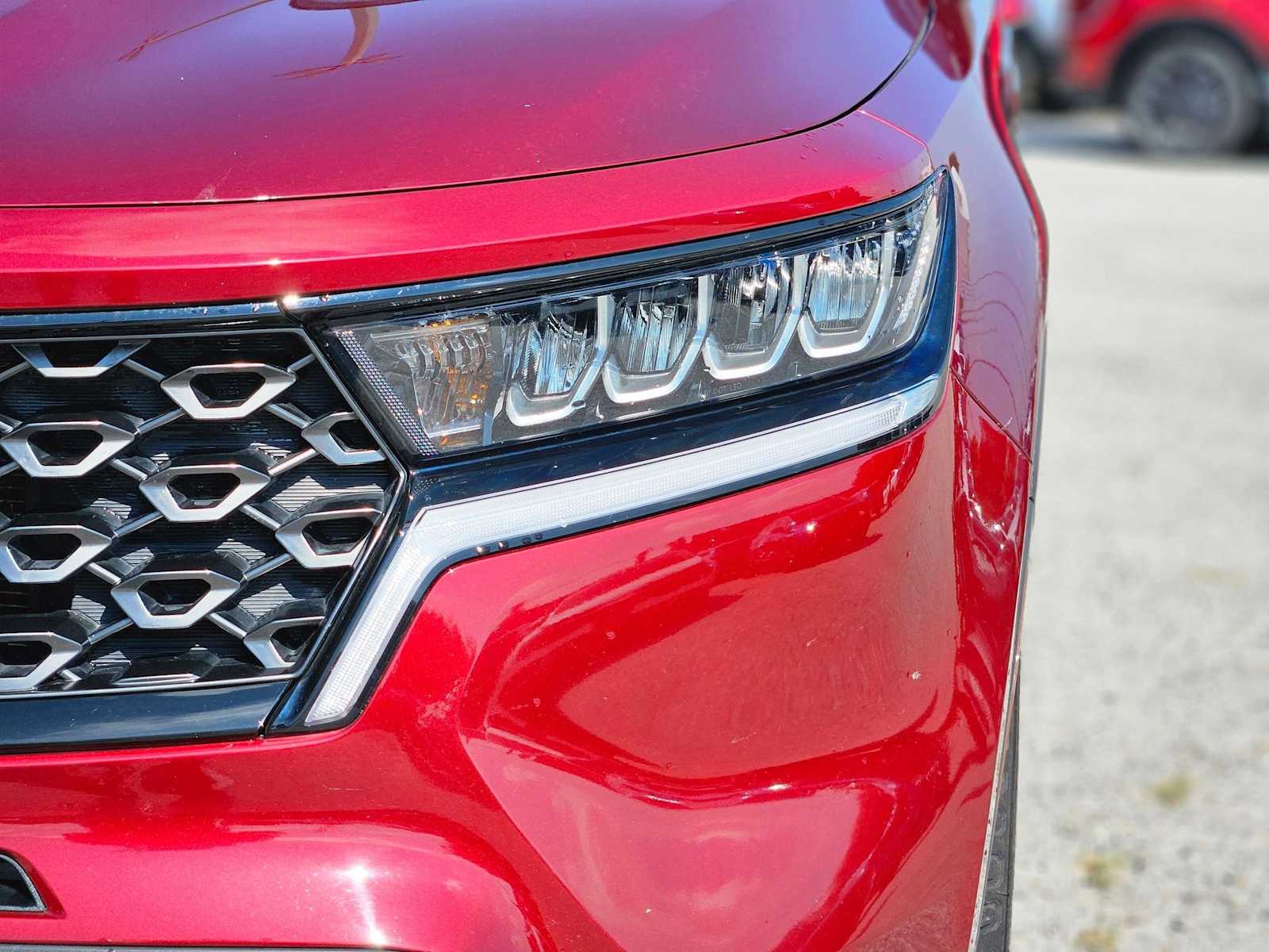 Thumbnail: 2023 Kia Sorento - 10