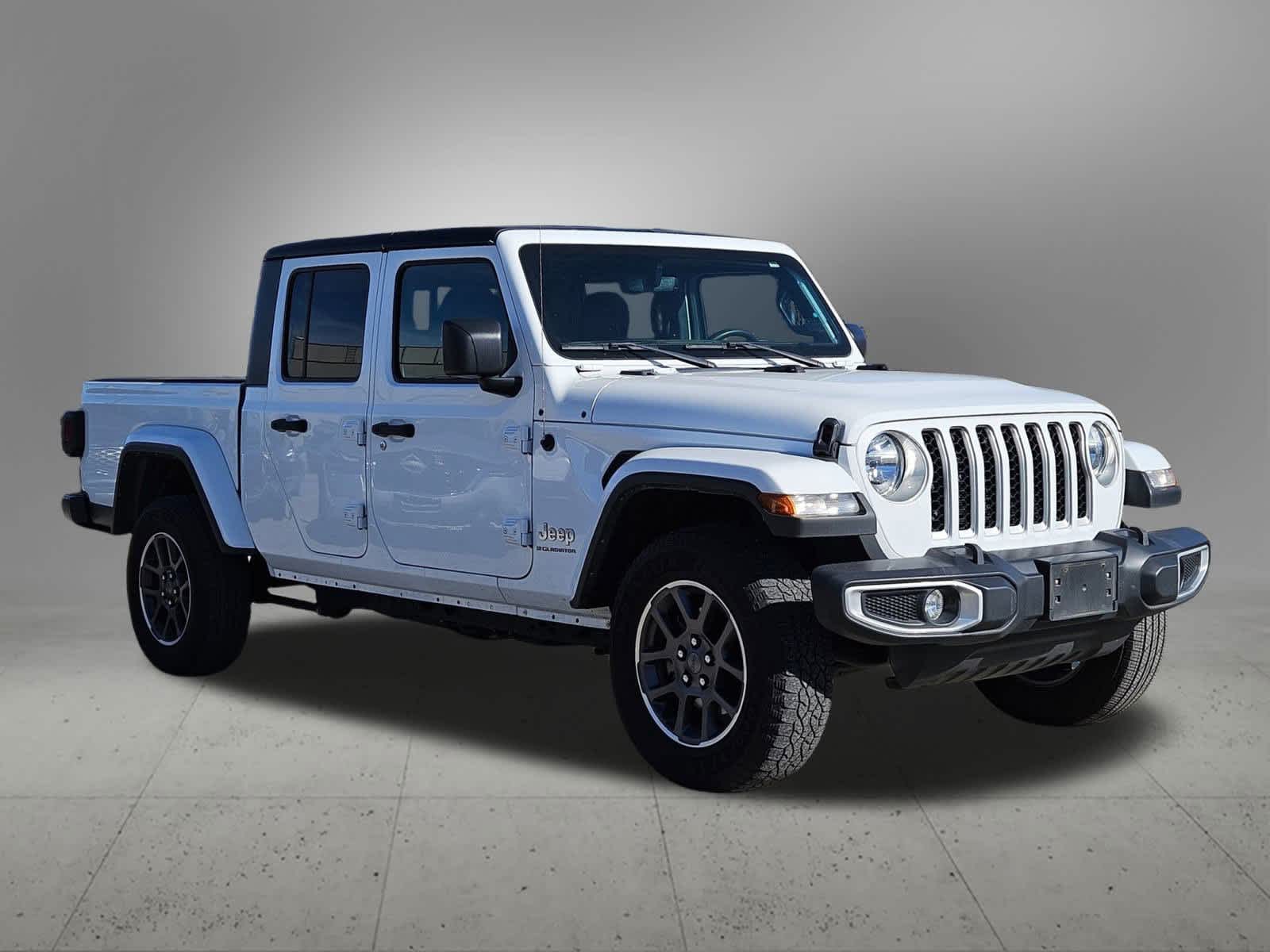 Thumbnail: 2023 Jeep Gladiator - 8